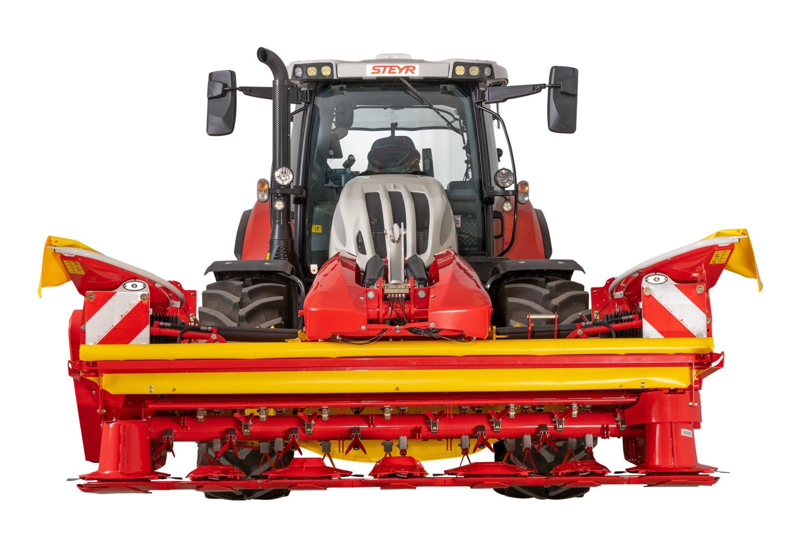 Frontslåmaskin_traktor_pöttinger (11)