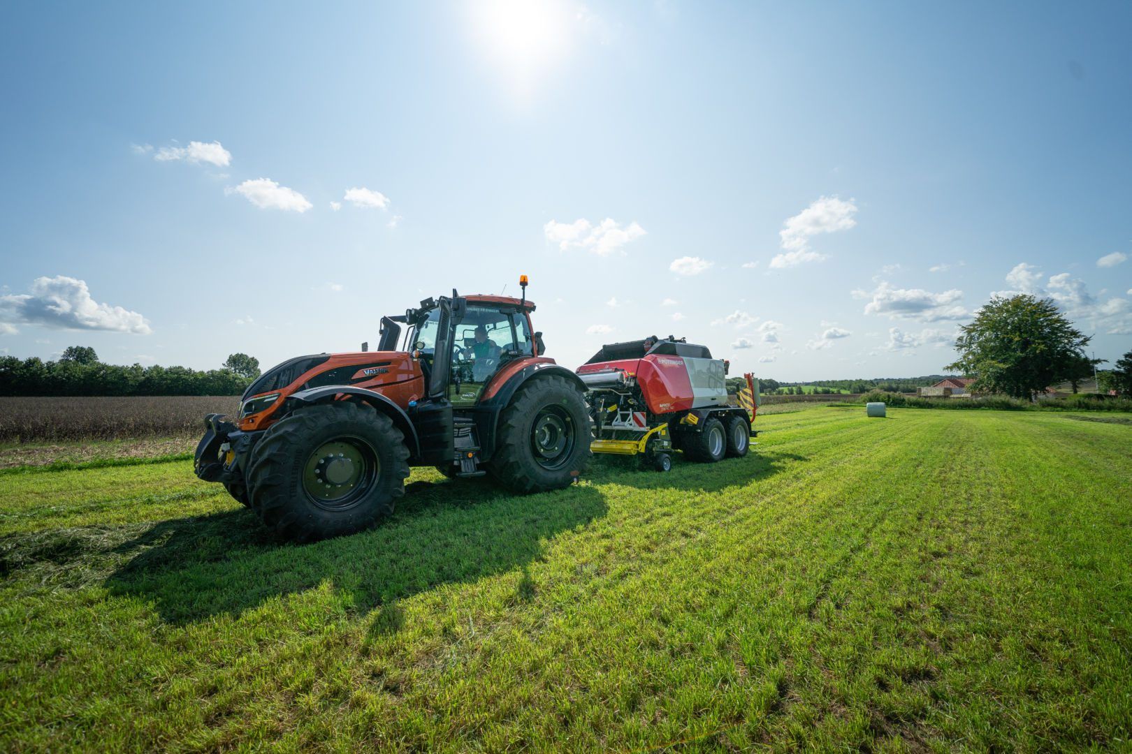 Rundballepresse_traktor_pöttinger_impress_3190_vc (5)