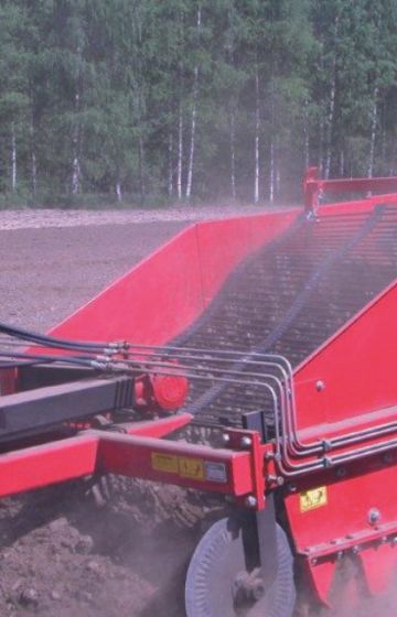 Steinplukker_traktor_sb_globus (5)