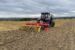 Stubbkultivator_pöttinger_traktor_pöttinger_synkro_3030_07