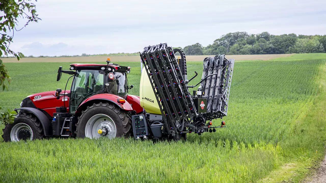 HARDI MEGA traktormontert åkersprøyte