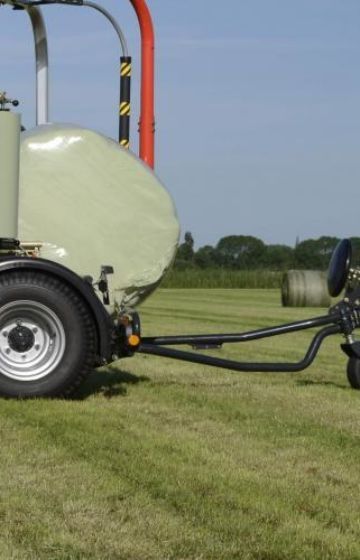 rundballepakker_traktor_rundballer_kuhn_rw1810 (17)
