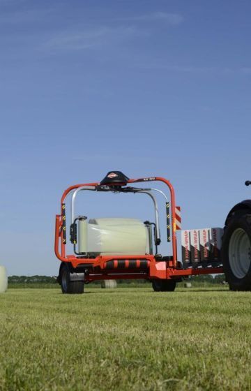 rundballepakker_traktor_rundballer_kuhn_rw1810 (12)