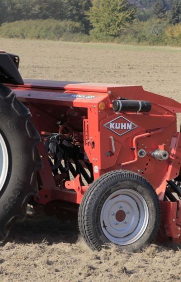 såmaskin_kuhn_premia_traktor (18)