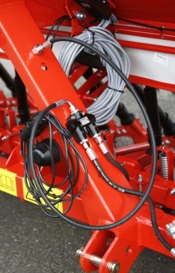 såmaskin_kuhn_premia_traktor (2)