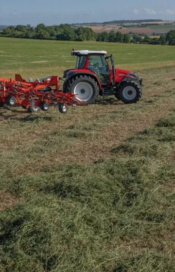 Sprederive_kuhn_traktor_gf1003t (4)