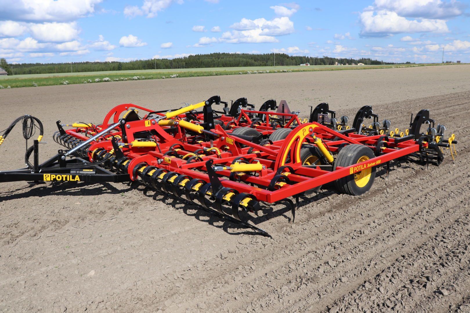 Såbedsharv_traktor_potila_solver (11)