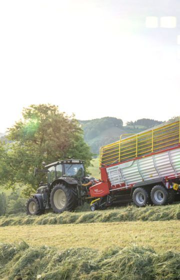 Lessevogn Pöttinger Boss 3000 Master