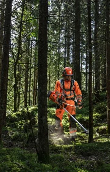 Husqvarna skogsryddesager