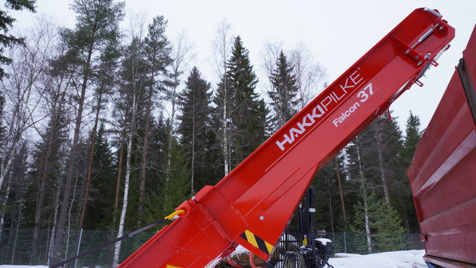 Hakki Pilke Falcon 37