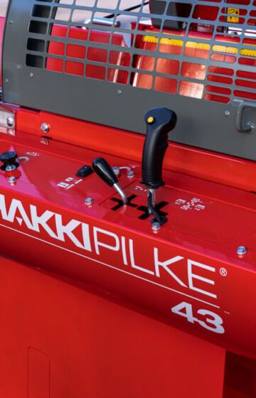 Hakki Pilke 43 vedmaskin