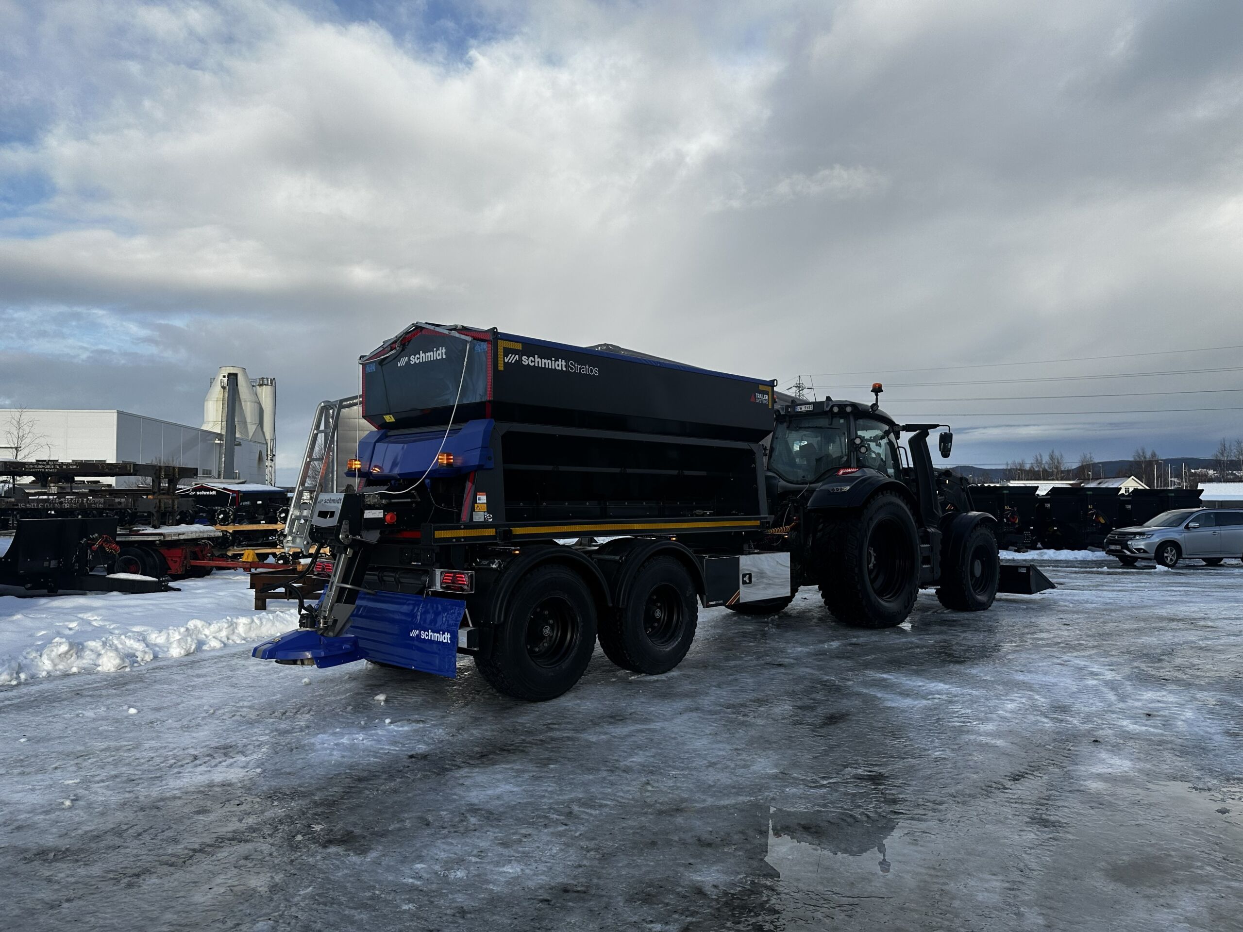 Sandstrøer til TOR 15T50 chassis | Schmidt Stratos III B 90 | Nordic TraktorSandstrøer til TOR 15T50 chassis | Schmidt Stratos III B 90 | Nordic Traktor